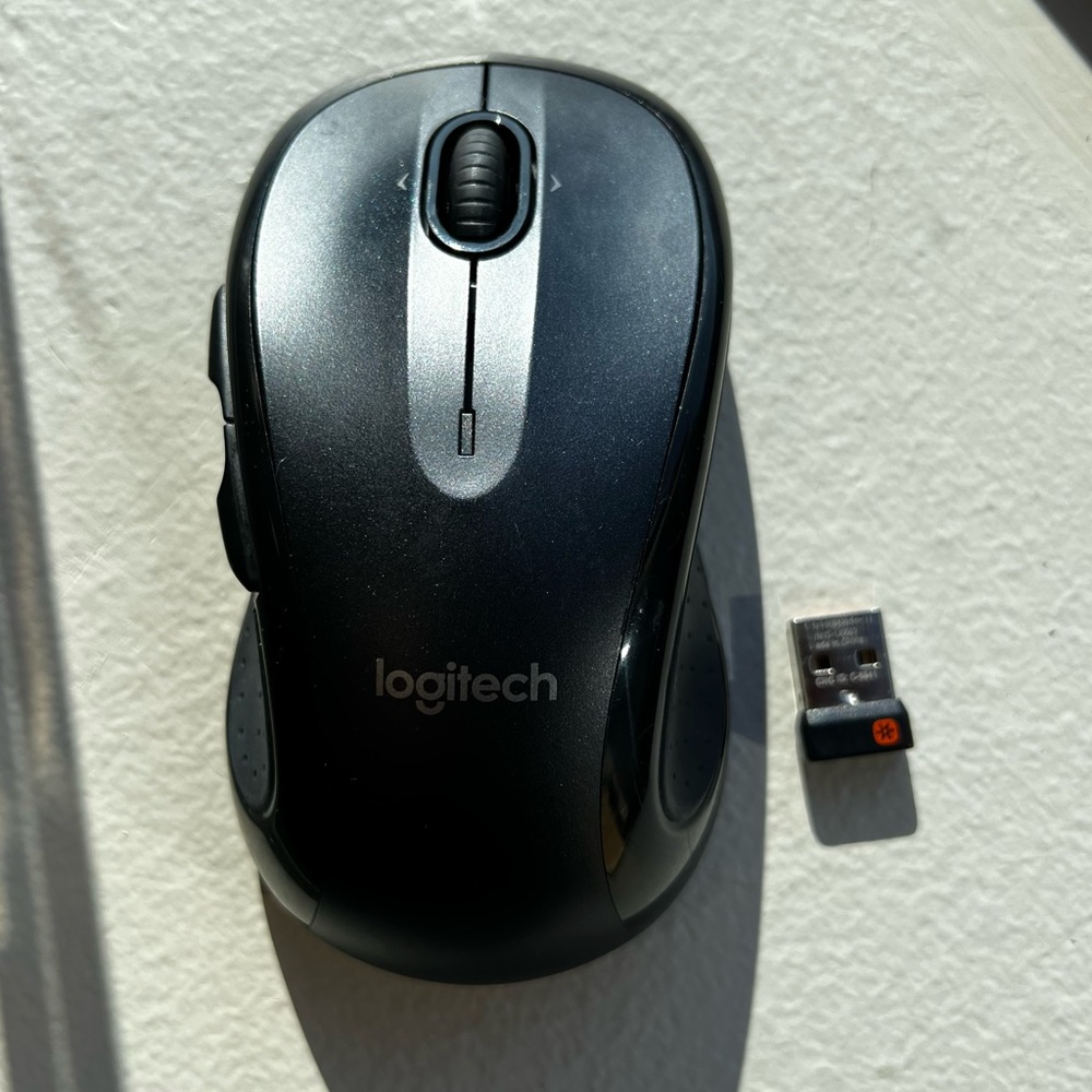 Logitech Wireless Mouse with USB